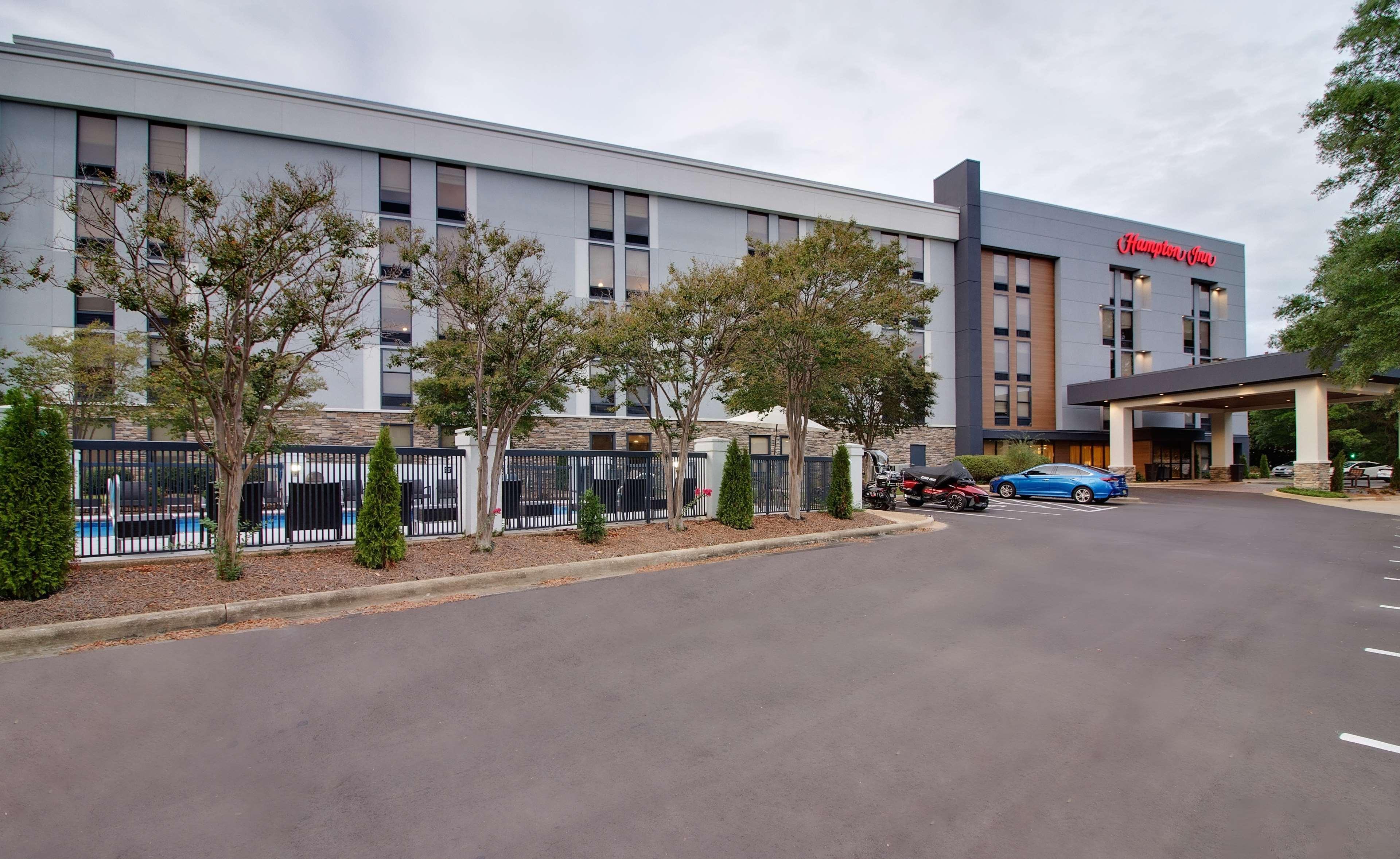 Hampton Inn Birmingham-Colonnade 280 Exteriér fotografie