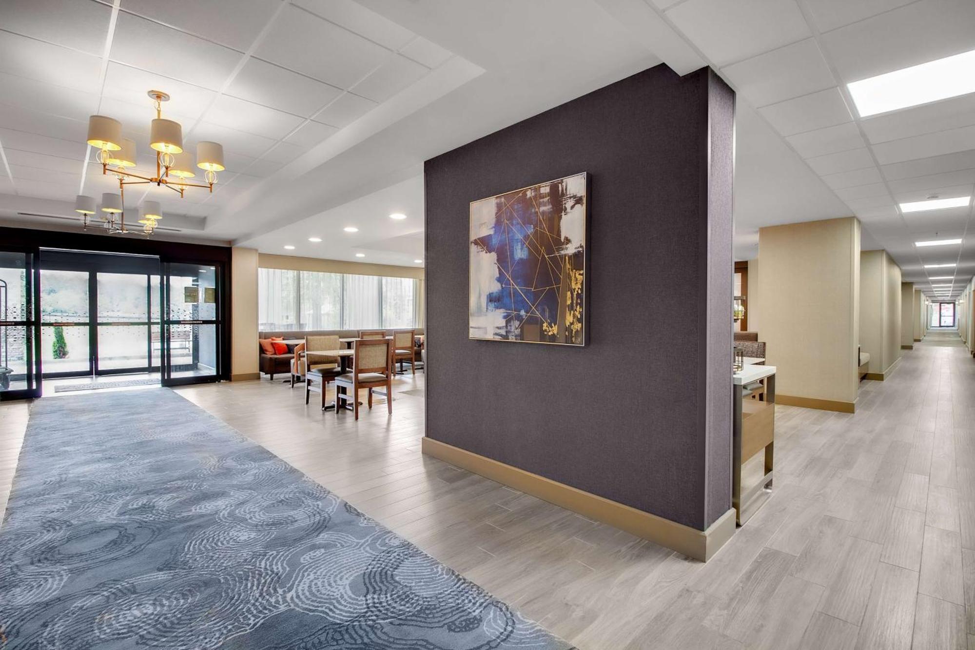 Hampton Inn Birmingham-Colonnade 280 Exteriér fotografie